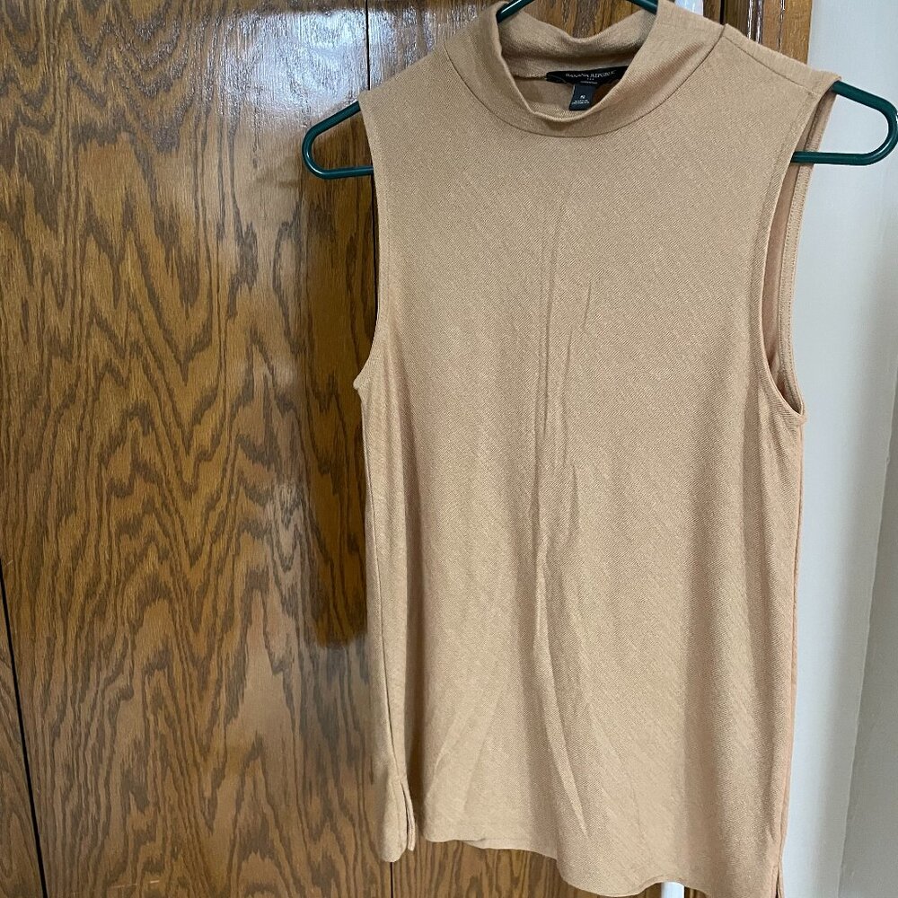 Banana Republic Size Small Luxespun Mock Neck Tank Top